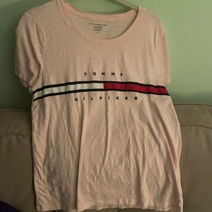 Pink Tommy Hilfiger T-Shirt